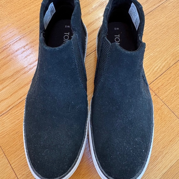 Tom’s Women’s Comfort Pull on Sneakers - Picture 1 of 7